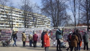 Базарът за мартеници се радва на небивал интерес