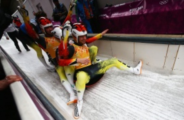 Германски триумф в смесената щафета при шейните