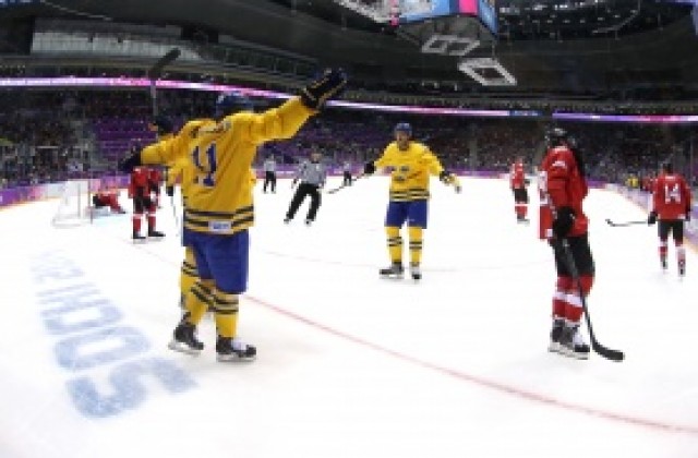 Неостаряващият Алфредсон порази Швейцария в хокея