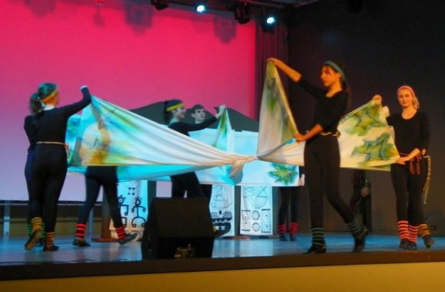 Емоционален финал на „Отпадък с късмет не отива за смет“