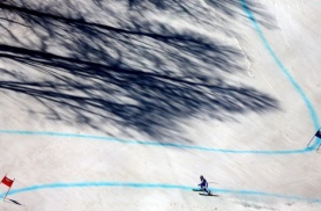 Едва 31 от 49 участнички завършиха днешното Супер-Г