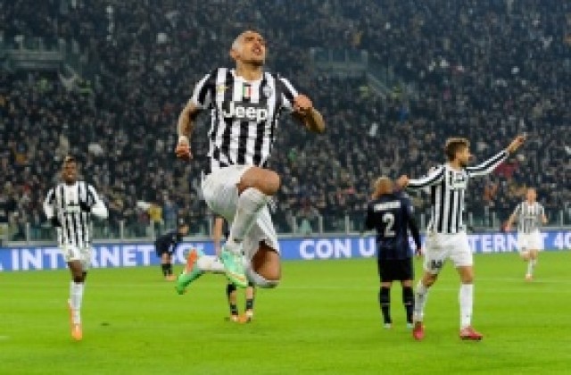 Ювентус иска от Реал 50 милиона евро за Видал