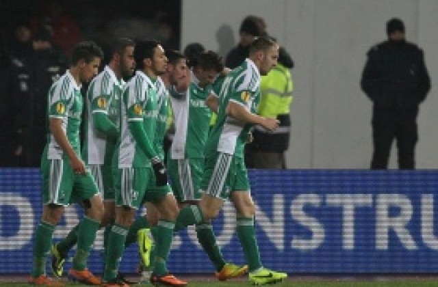 Лудогорец си взе първото място с резонна победа над Нефтохимик