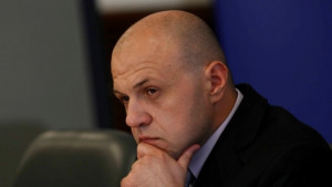 Дончев в ръководството на ГЕРБ депутатът е с найголеми шансове