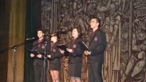 55 години от създаването си празнува Езикова гимназия