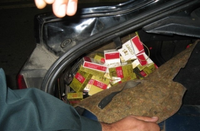 Габровец заловен два пъти за една седмица с големи количества цигари без бандерол