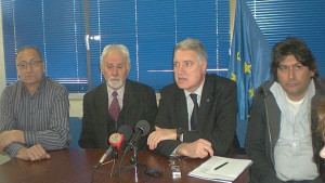 Реформаторите Заложници сме на политически ежби