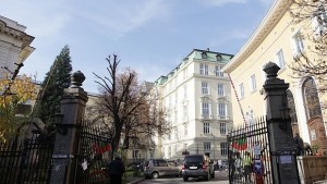 Знанията от нашите университети не са достатъчни за трудовата реализация