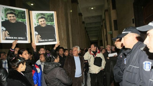 Пуснаха на свобода охранителя убил момче за крадено желязо