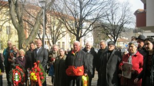 Дупничани почетоха Станке Димитров и Мара Петлякова