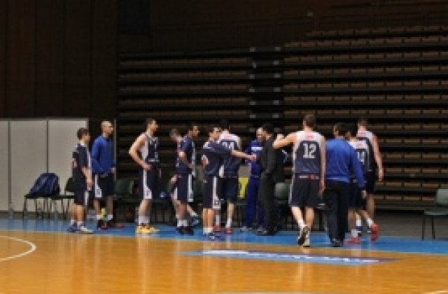 Черноморец взе минимален аванс срещу Берое