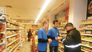 300 килограма пакетирани продукти дариха младежи за Деня на добротата