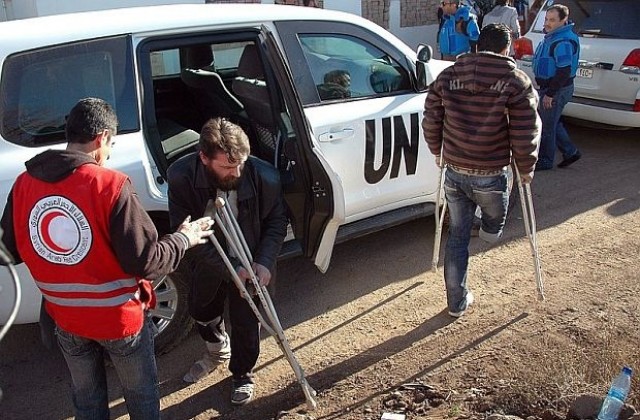 Възобновена е хуманитарната операция в Хомс