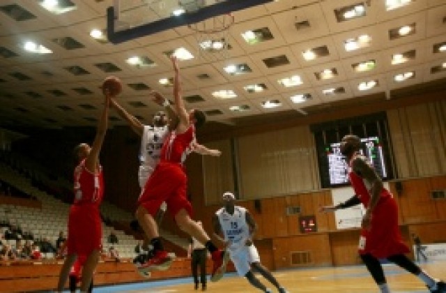 Левски победи Галил Гилбоа и оглави класирането