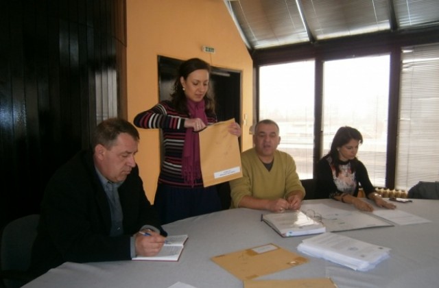 Отвориха офертите за поръчка за 950 000 лв. в Дупница