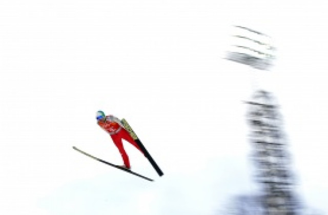 Германия поведе в северната комбинация