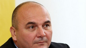 Дацов Не пипайте данъците реформирайте разходите