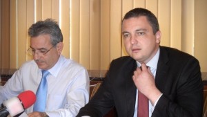 Кметът върна решението за заплатите на общинските съветници