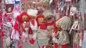 Пирати и пръстени хит сред мартениците