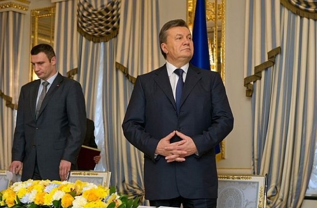 Внесен е законопроект за отстраняването на Виктор Янукович
