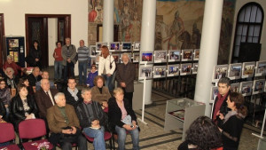 Фотоизложба на БТА подредиха в библиотеката