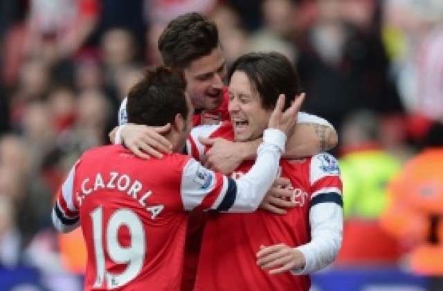 ВИДЕО: Арсенал и Сити без грешки в гонитбата с Челси