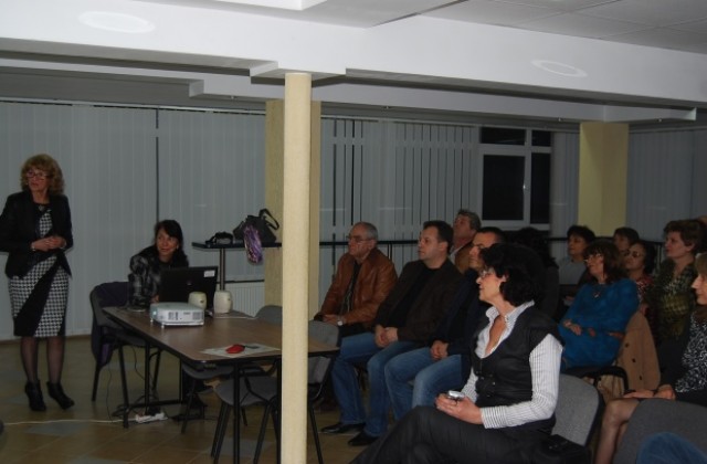 Сдружение Фортуна прие Даниел Панов и Ал. Нанков за почетни членове