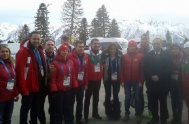 Плевнелиев изгледа стартът на биатлонистите ни