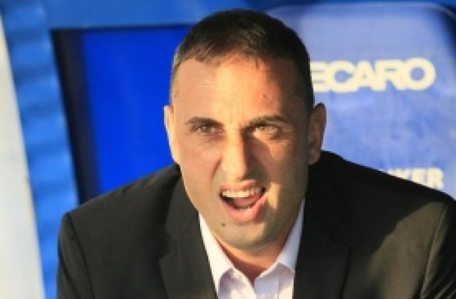 Петев загуби дербито на Лимасол