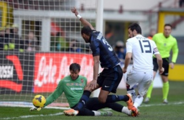 Отново грешна стъпка за Интер, Милан с успех като гост