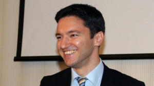 Вигенин и Попоски искат влак стрела между София и Скопие