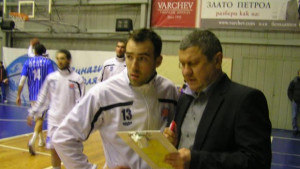 Асен Великов с приз в Мача на звездите