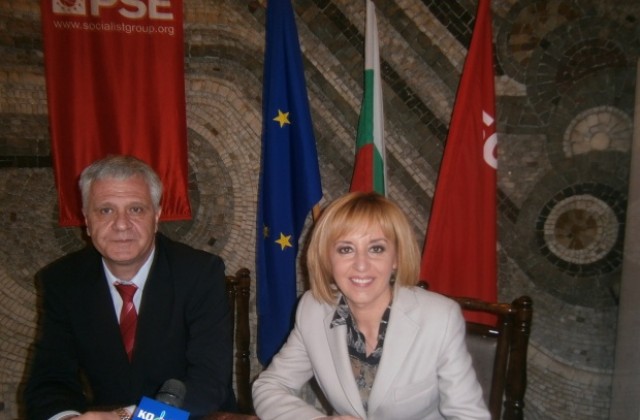 Мая Манолова предвижда големи размествания в листите за общински съветници след преференциален вот