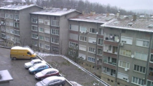 Габрово осъмна с тънка снежна покривка