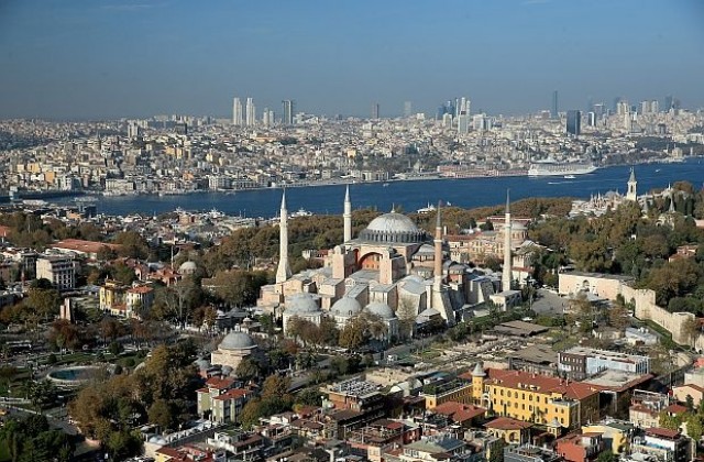 Откриват авиолиния Варна-Истанбул през май