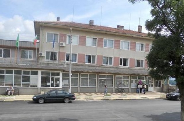 Клубът на пенсионера в Антоново стана собственост на общината