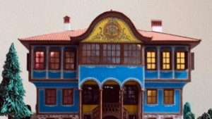 Изложба представя ръчно изработени макети на възрожденски къщи