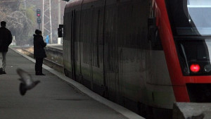 БДЖ увеличава местата във влаковете за почивните дни