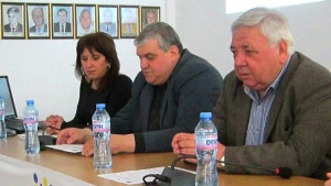 Обучават общинари в Сандански