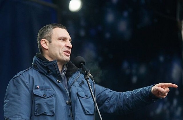 Кличко призовава Москва да не дава убежище на Виктор Янукович