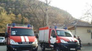 Нови високопроходими автомобили за пожарната