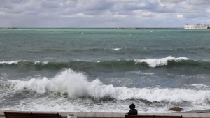 Москва готова с програма за инвестиции в Крим твърди Комерсант