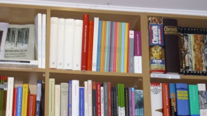Абсурдите в съвременните книжовни знания