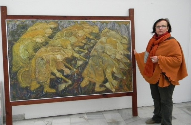 Галерията в Стражица показва част от колекцията си във В. Търново