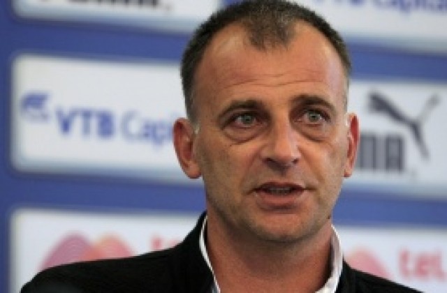 Здравков: Локомотив София има футболисти, които могат да ни направят беля