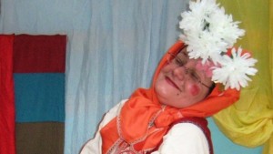 Месец март пристига с Баба Марта на сцената на Весел