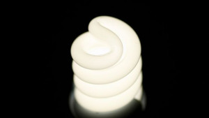 ЕVN иска повисоки цени на тока