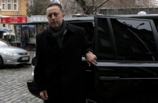 Фурнаджиев: Единствени сме в Европа, на които държавата не дава и стотинка