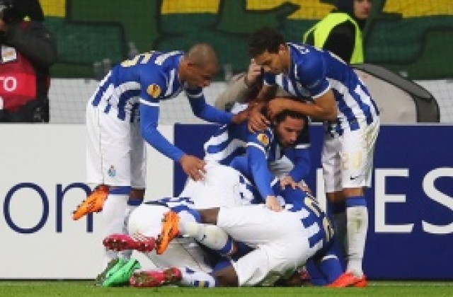 ВИДЕО: Луд мач и във Франкфурт, Порто отстрани Айнтрахт след 3:3