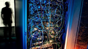 Британска агенция е следила милиони видеоразговори в Yahoo твърди Гардиън